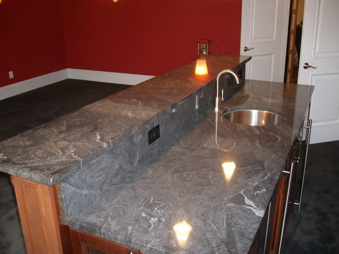 Wet bar
